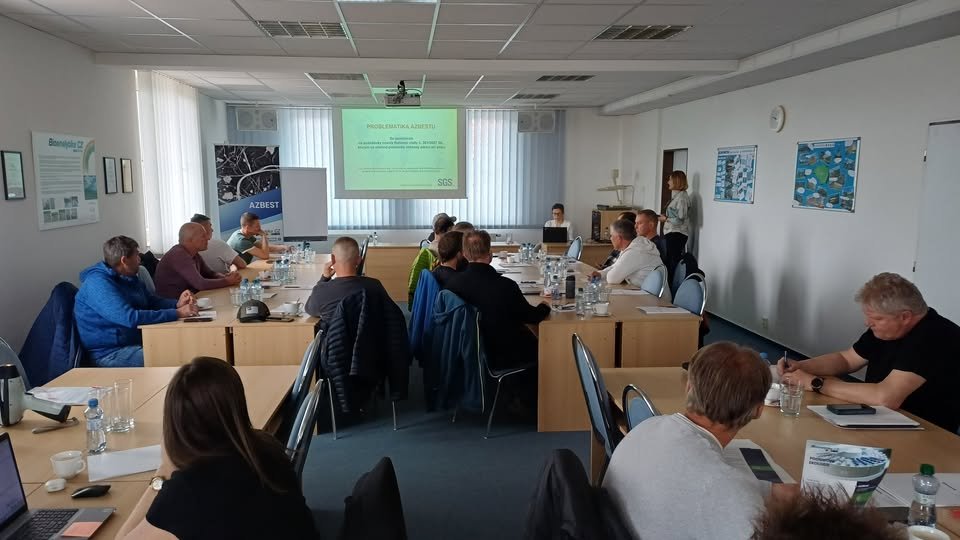 Spolupracujeme při školení u problematiky nakládání s materiály obsahujícími azbest